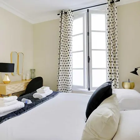 Magnifique 6p- Musee Du Louvre Apartament *